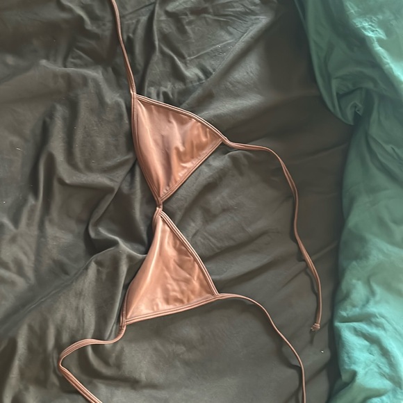 Brown, fits more like a small, lightly worn - Picture 1 of 2